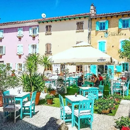 Stunning View With Pool *