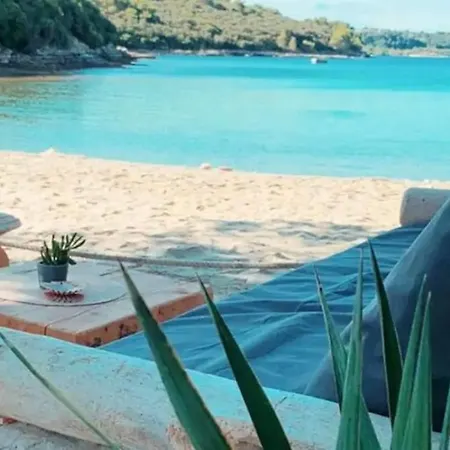 Stunning View With Pool Apartman *
